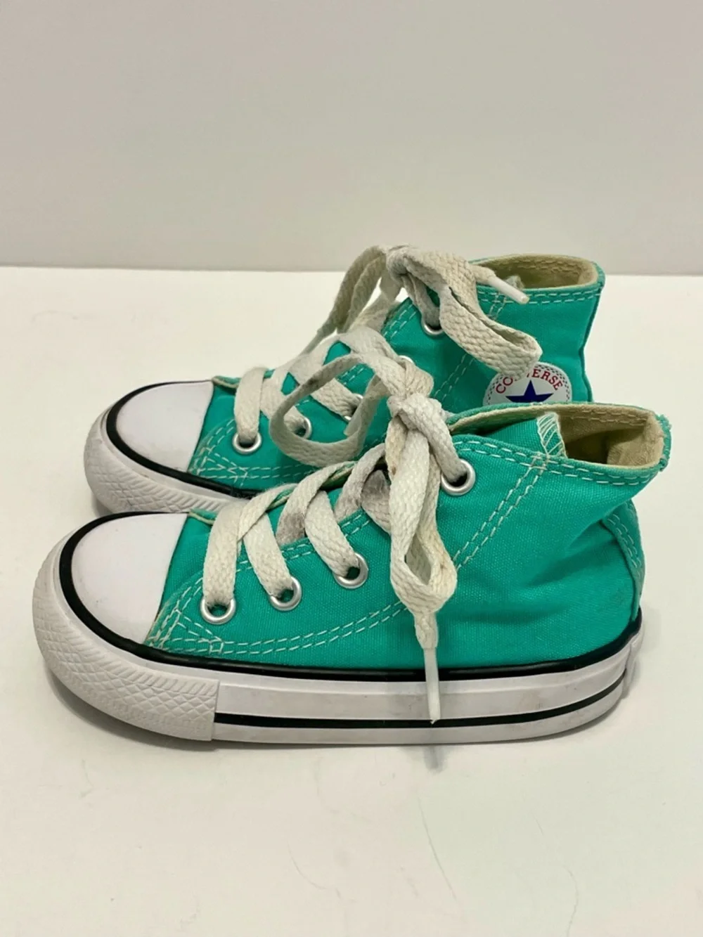 Converse All Star Chuck Taylor Classic High Top Kids Sneakers Youth Size 5 Teal